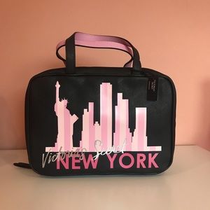 Victoria secret bag cosmetic Newyork